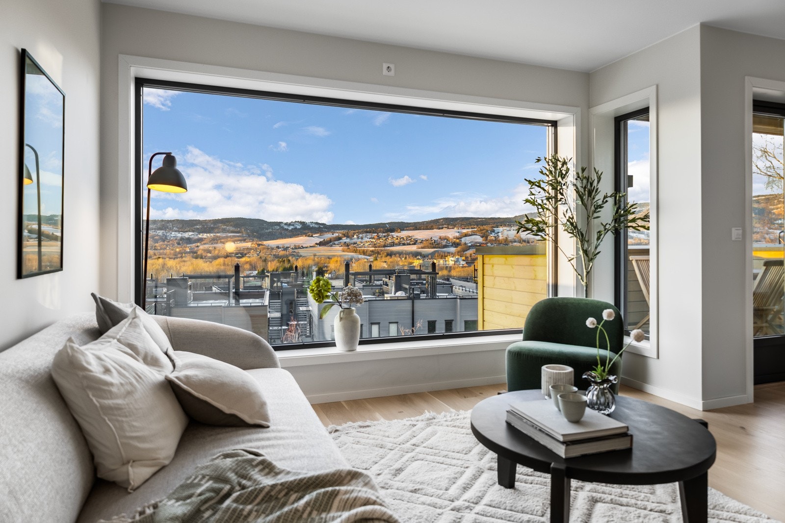 Bilde av ferdig møblert bolig i Lier Hageby. Planløsning, standard og utsikt vil avvike. Galleribilde