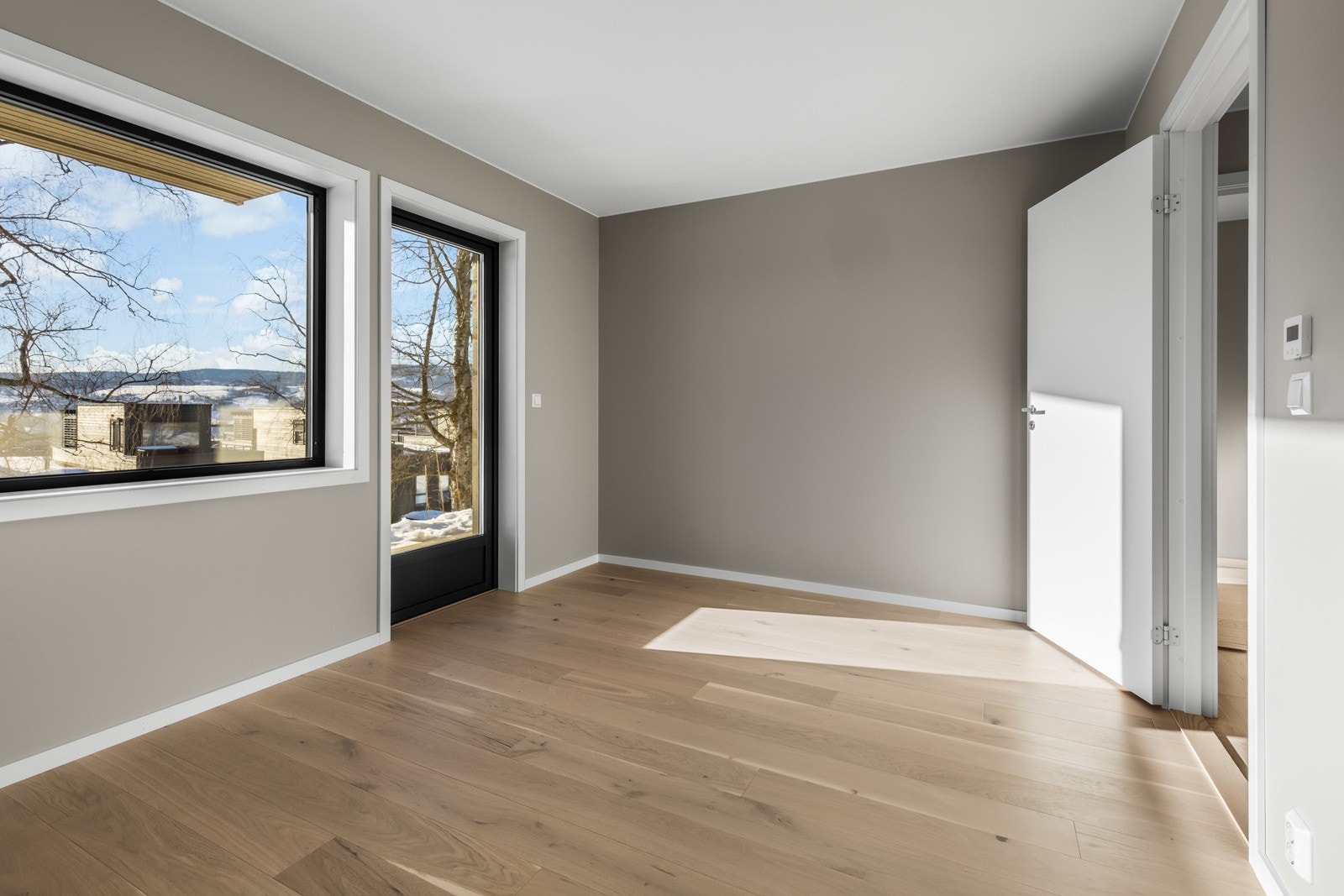 Det største soverommet i u.etasje. Galleribilde