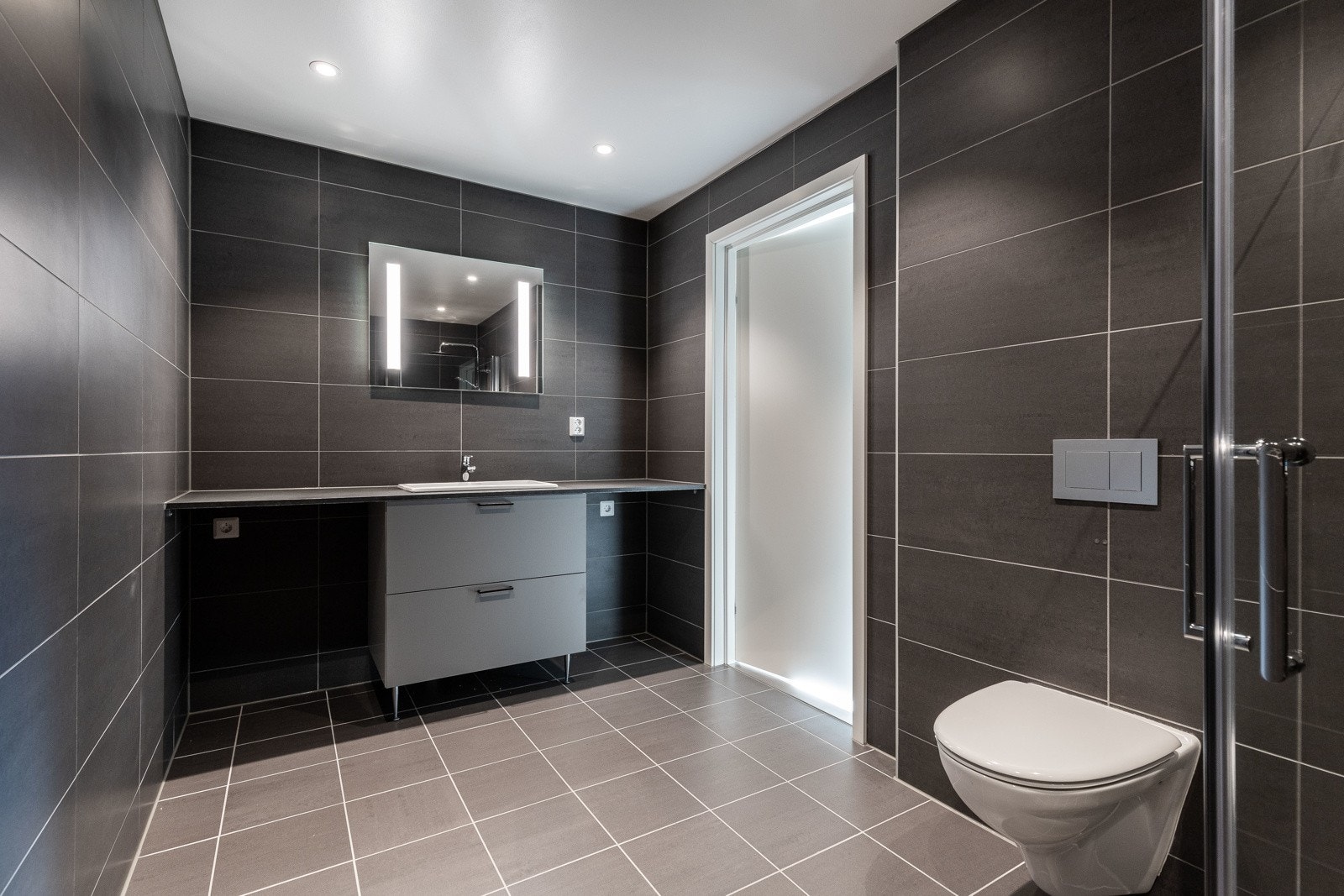 Bad i u.etasje. Galleribilde