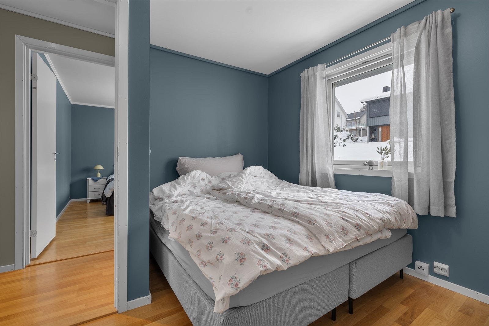 Soverom i midtetasjen Galleribilde