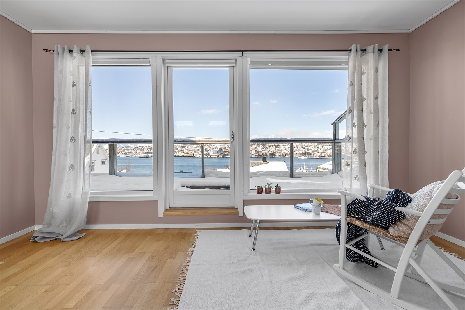 Loftstue Galleribilde