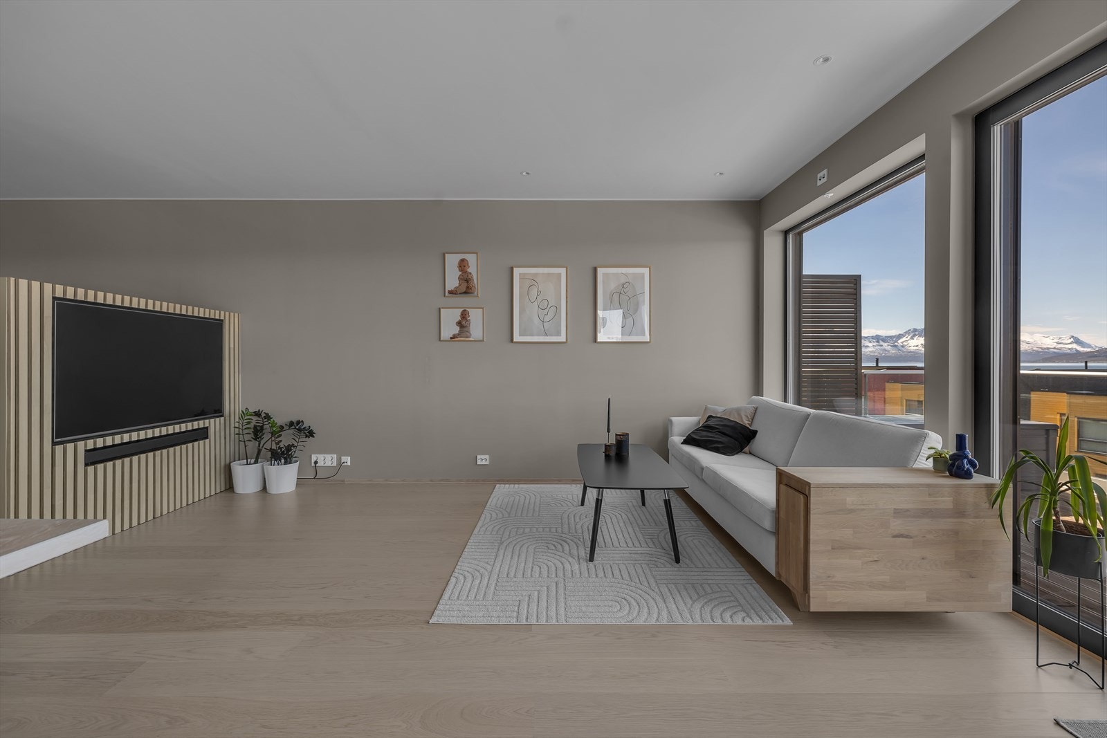 Gjennomgående god standard i boligen. Galleribilde