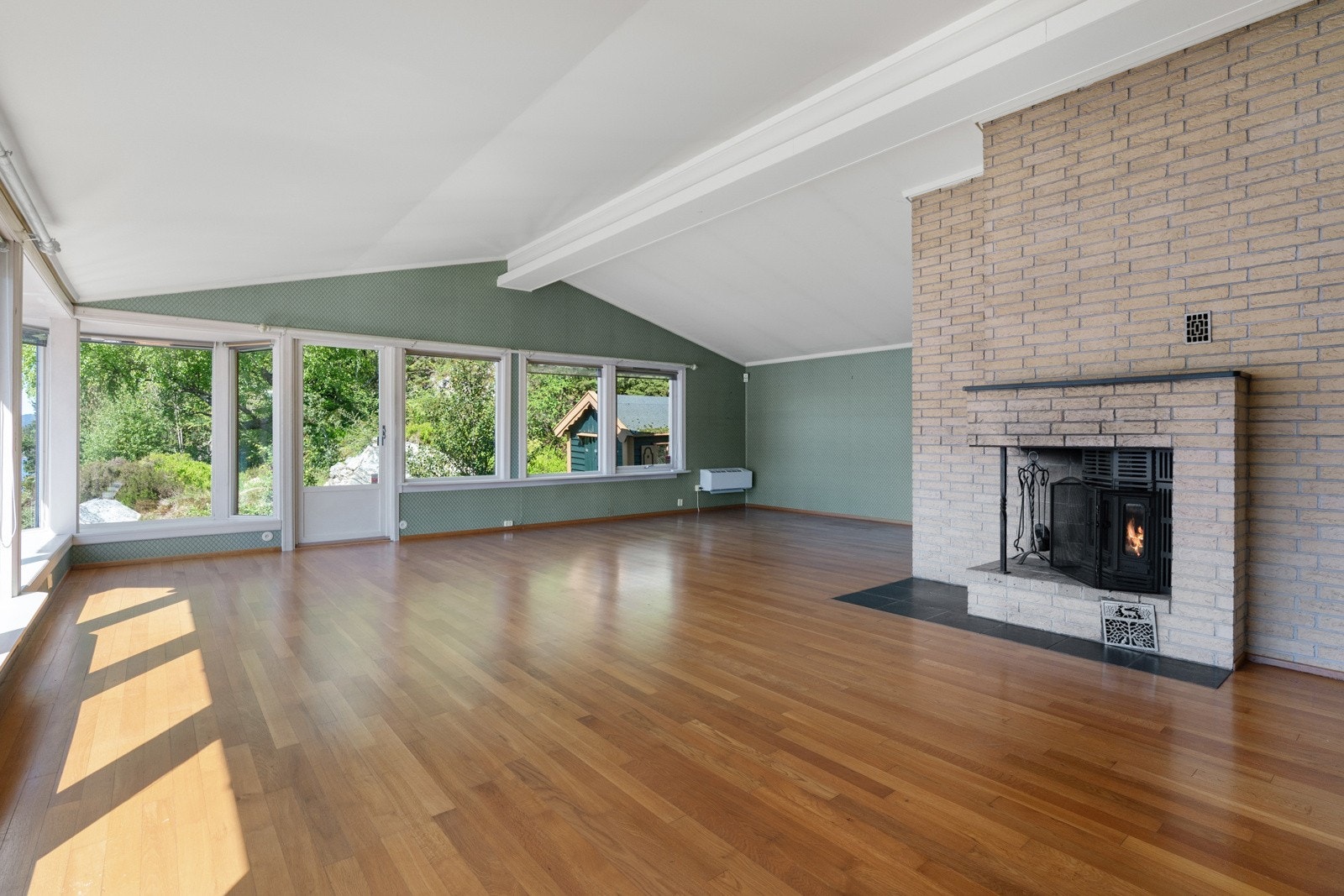 Lys og trivelig stue Galleribilde