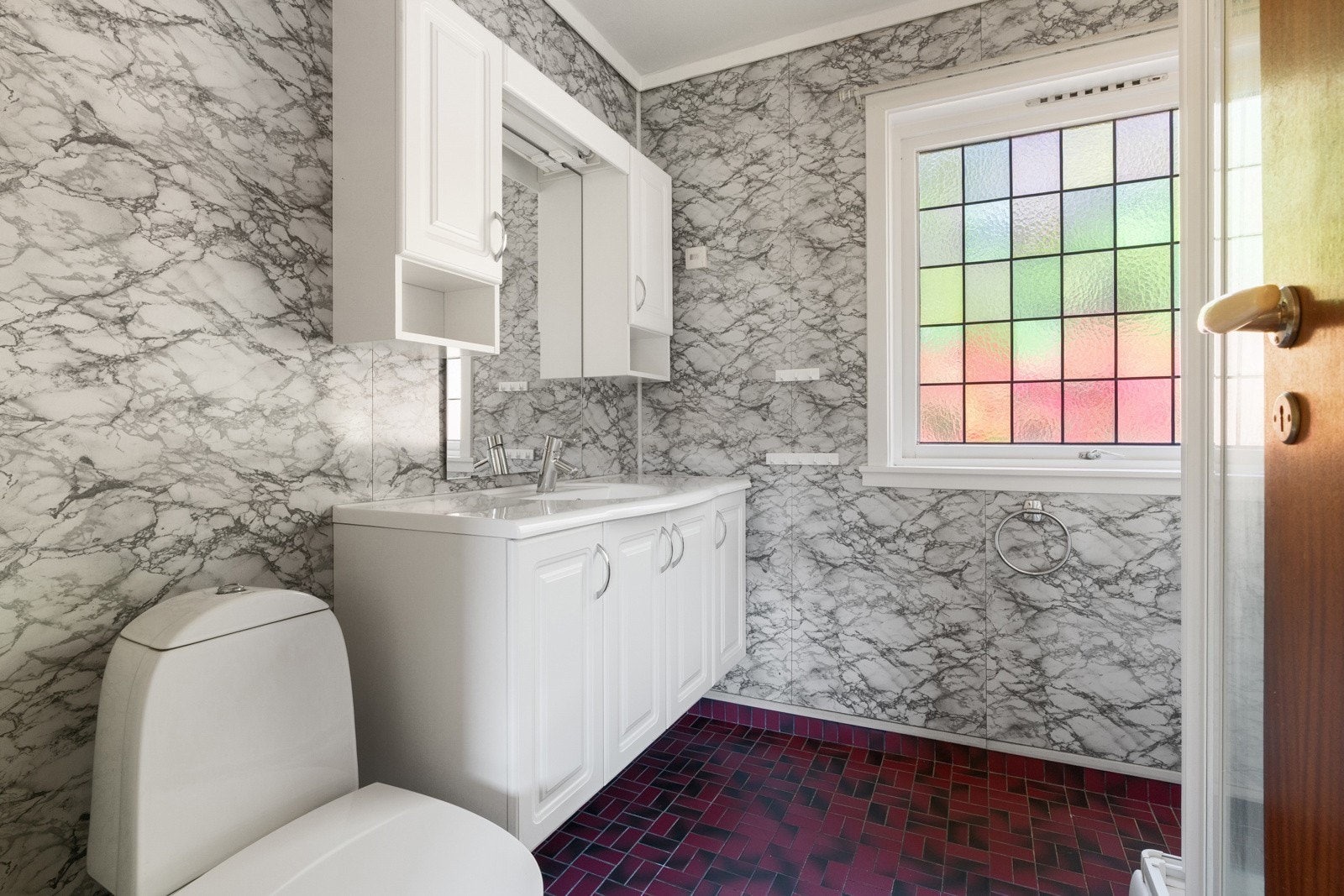 Bad i bakre del av boligen Galleribilde