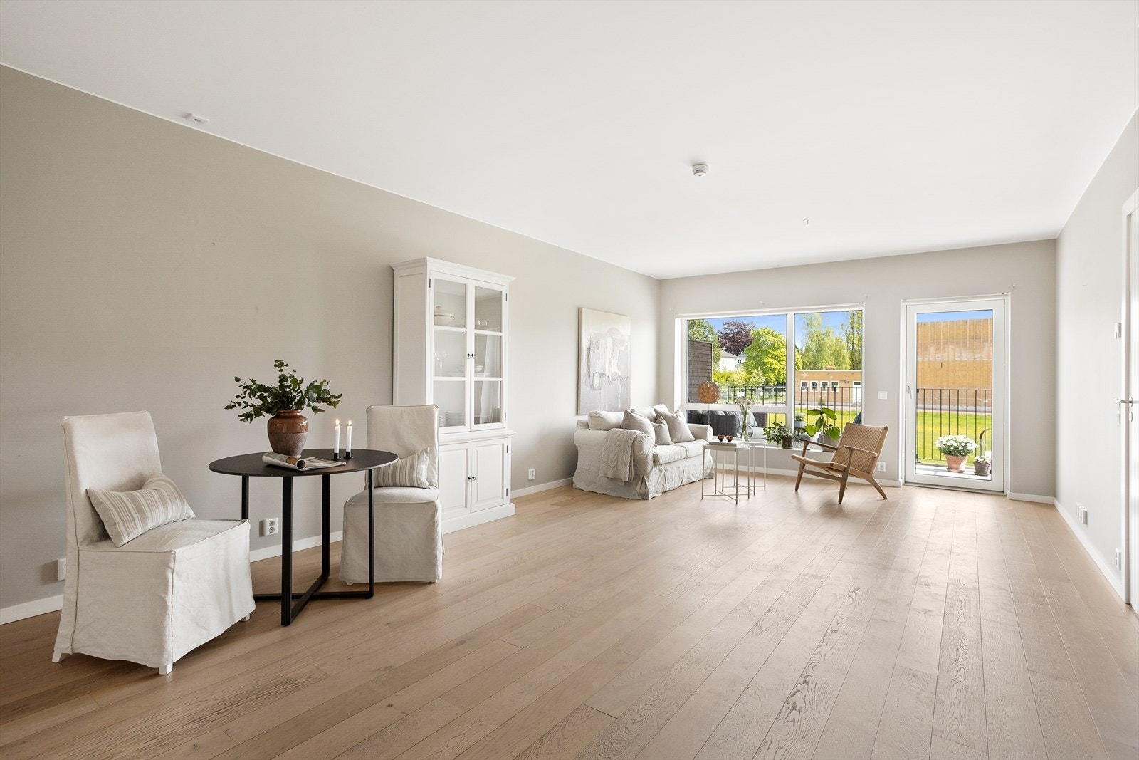 Velkommen til Signaturhagen i Hellaveien 12D! Galleribilde