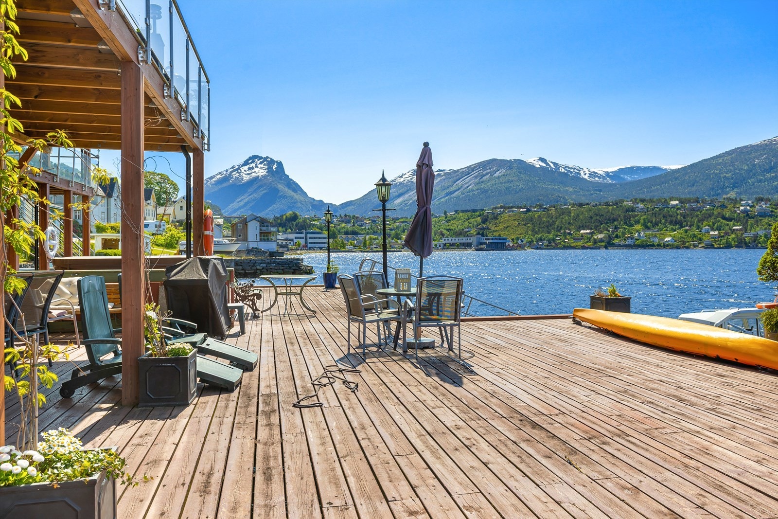 Felles kaianlegg... Galleribilde