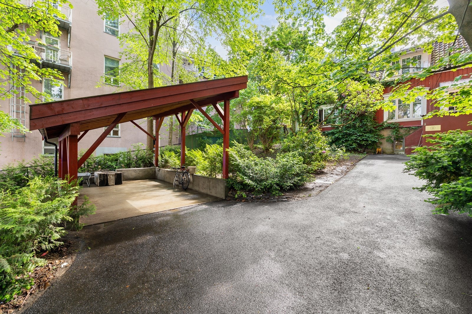 Carport på eiendommen Galleribilde