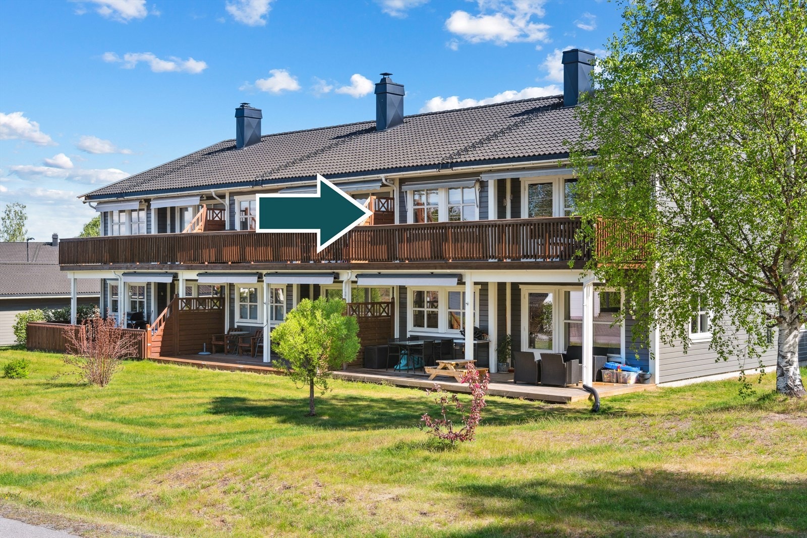 Velkommen til denne flotte endeleiligheten i 2. etasje - Kjerneby 8D! Galleribilde