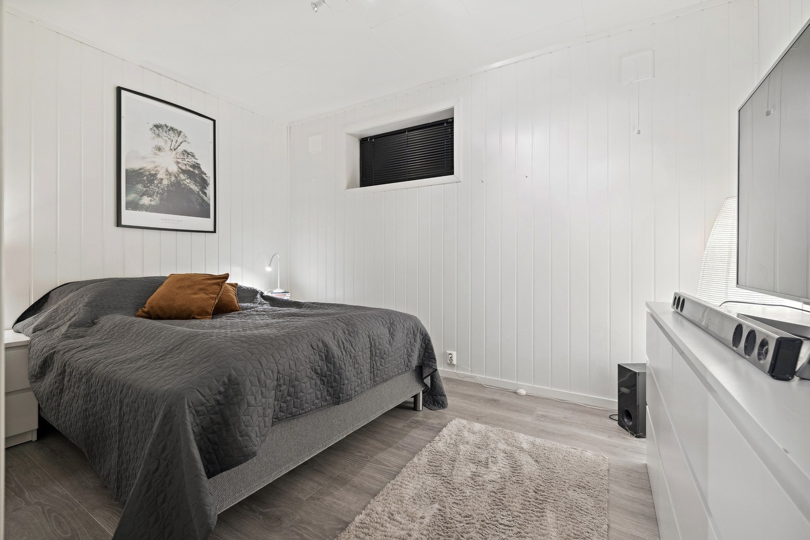 Innredet rom/ lagerrom i kjeller. Galleribilde