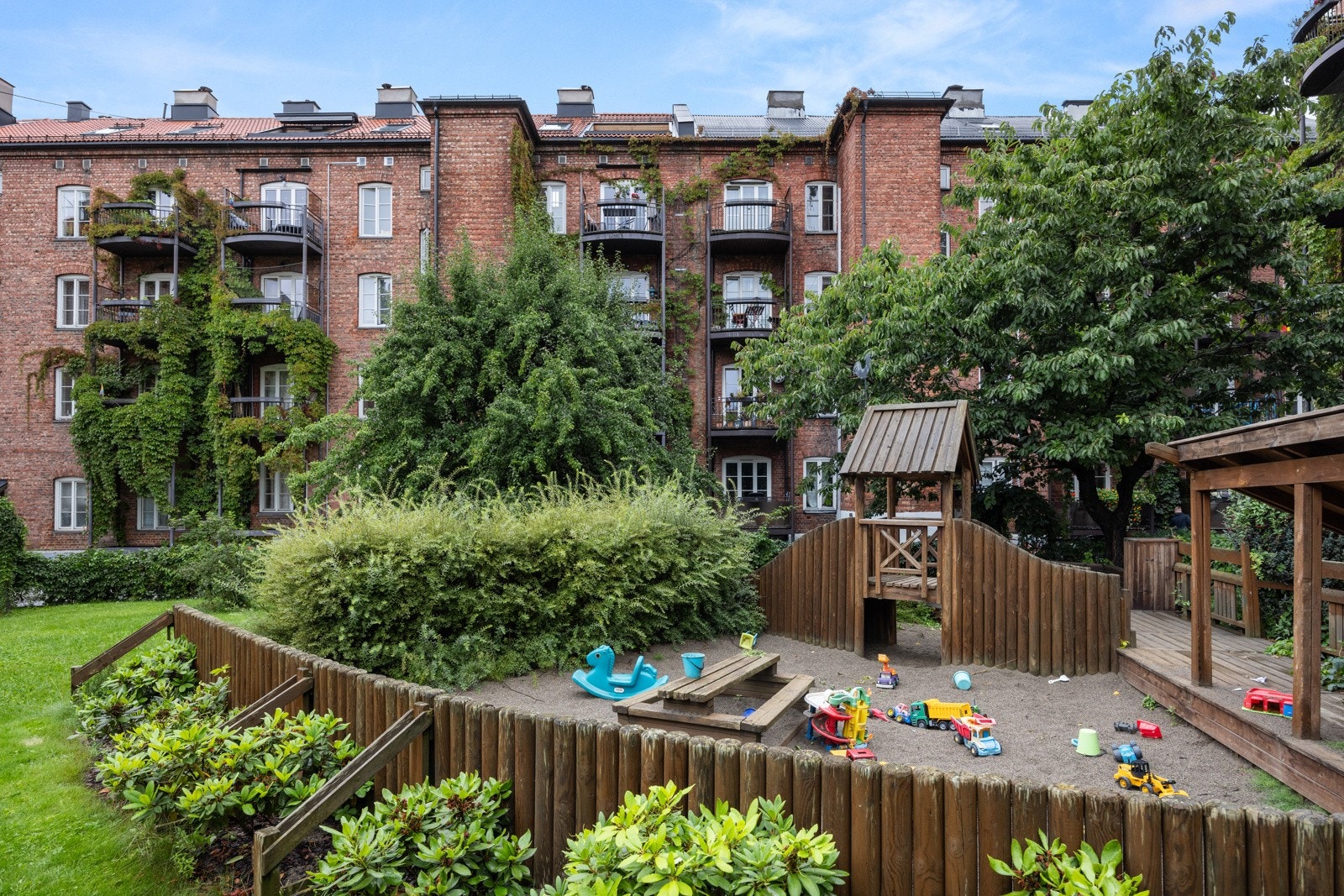 - Felles gårdsrom - Galleribilde