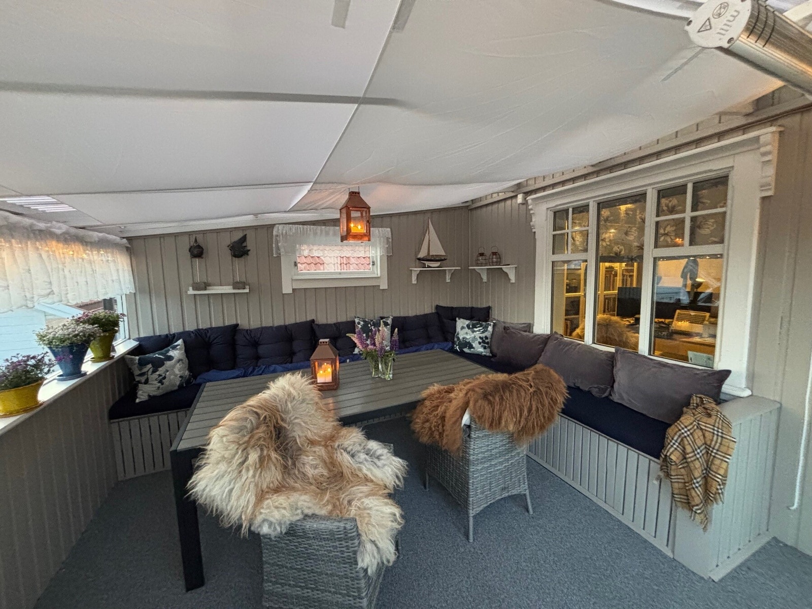 Ettermiddagsstemning i sommerstue Galleribilde