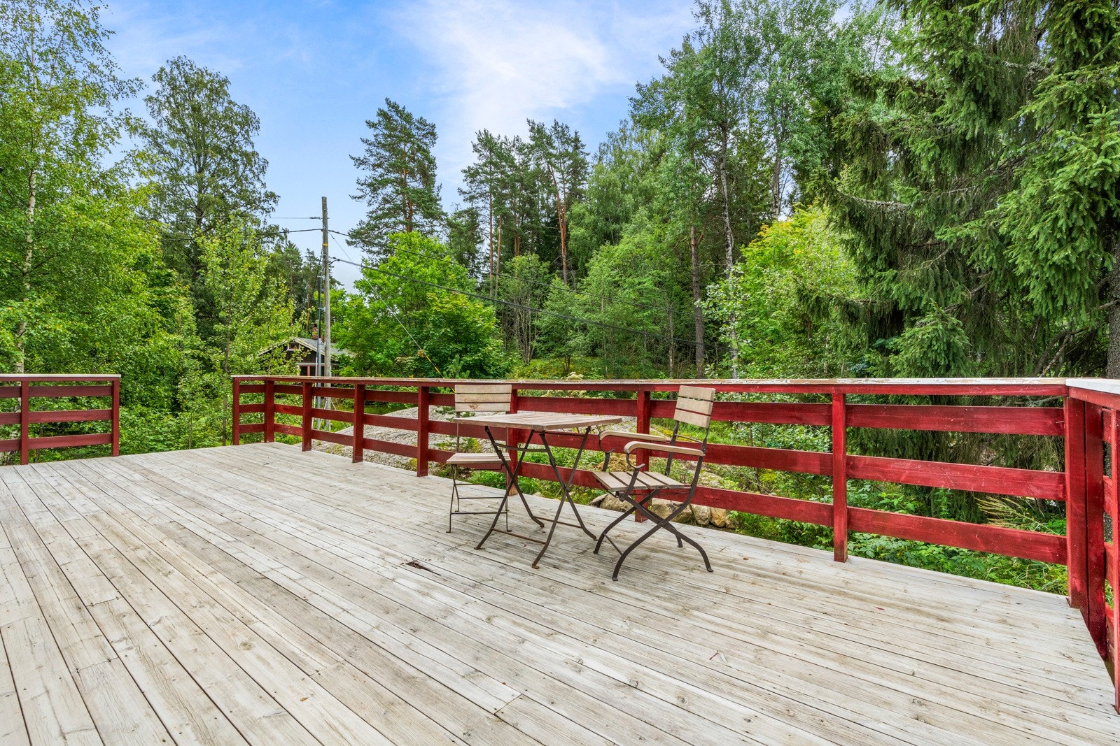 Her er det god plass til spisegruppe. Galleribilde