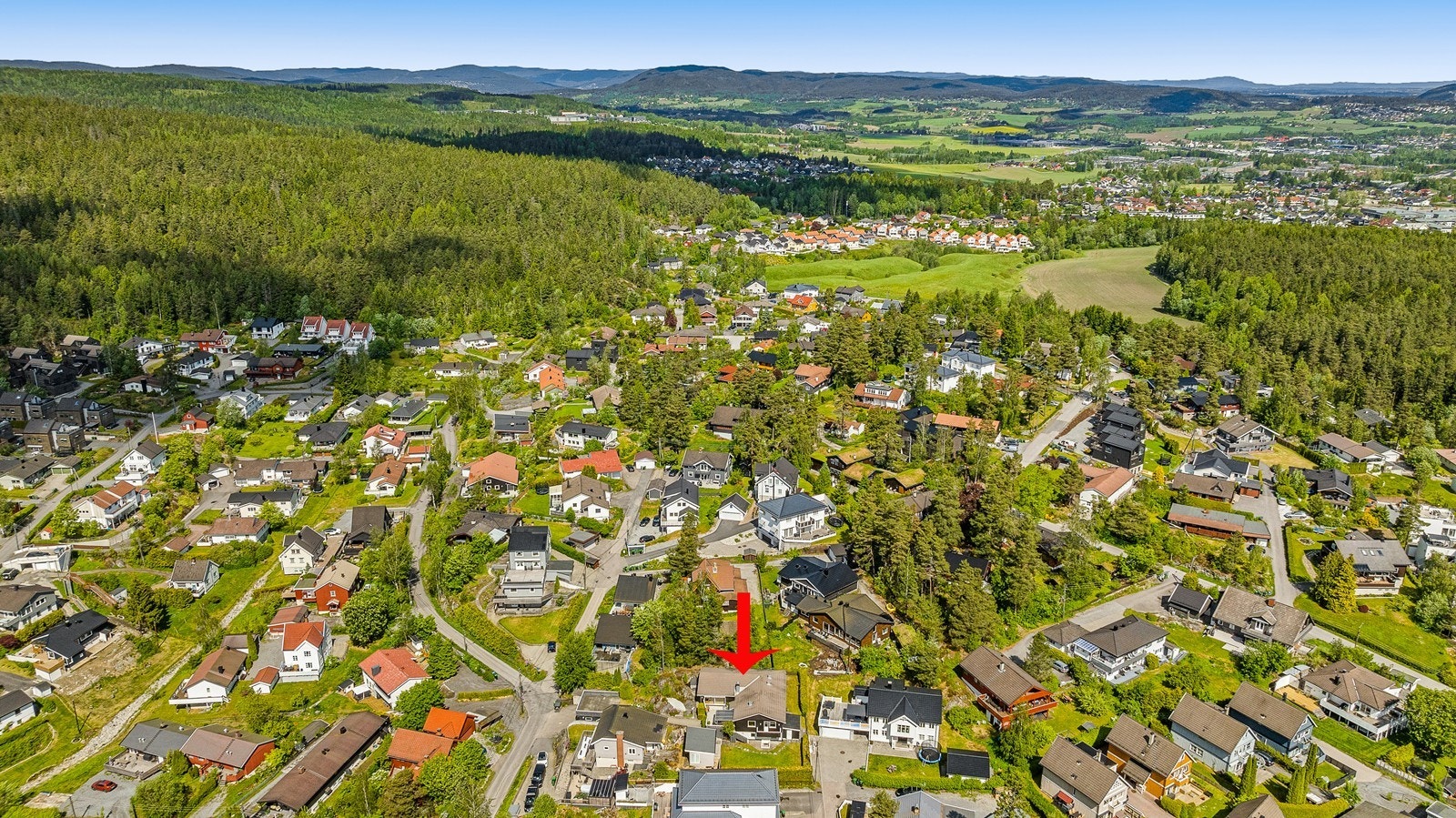 Her bor du nær marka med Bråteåsen, Bråteskogen og Haneborgåsen som byr på flotte turområder Galleribilde