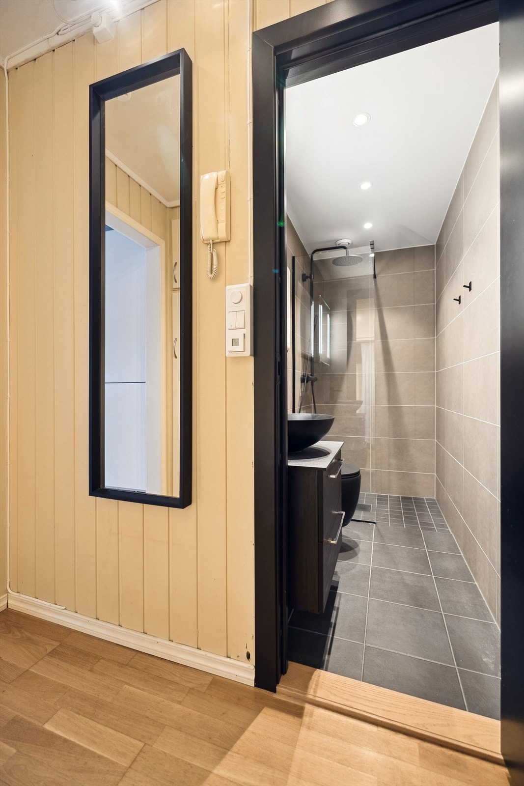 Nyere bad ligger i gangen Galleribilde