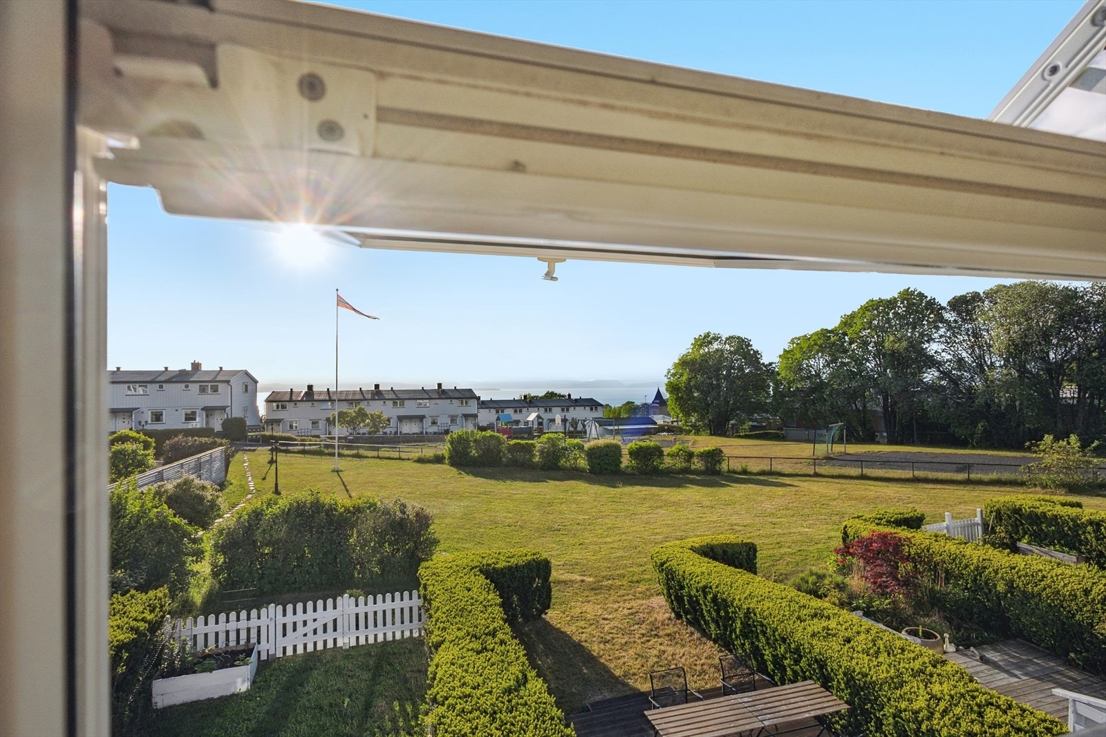 Fin utsikt fra de to vestvendte soverommene. Galleribilde