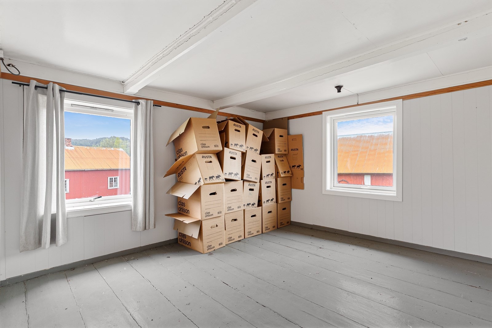 Rommene er av god størresle på hhv. 13, 11, 9, 8, 7, 6 og 14 m² Galleribilde