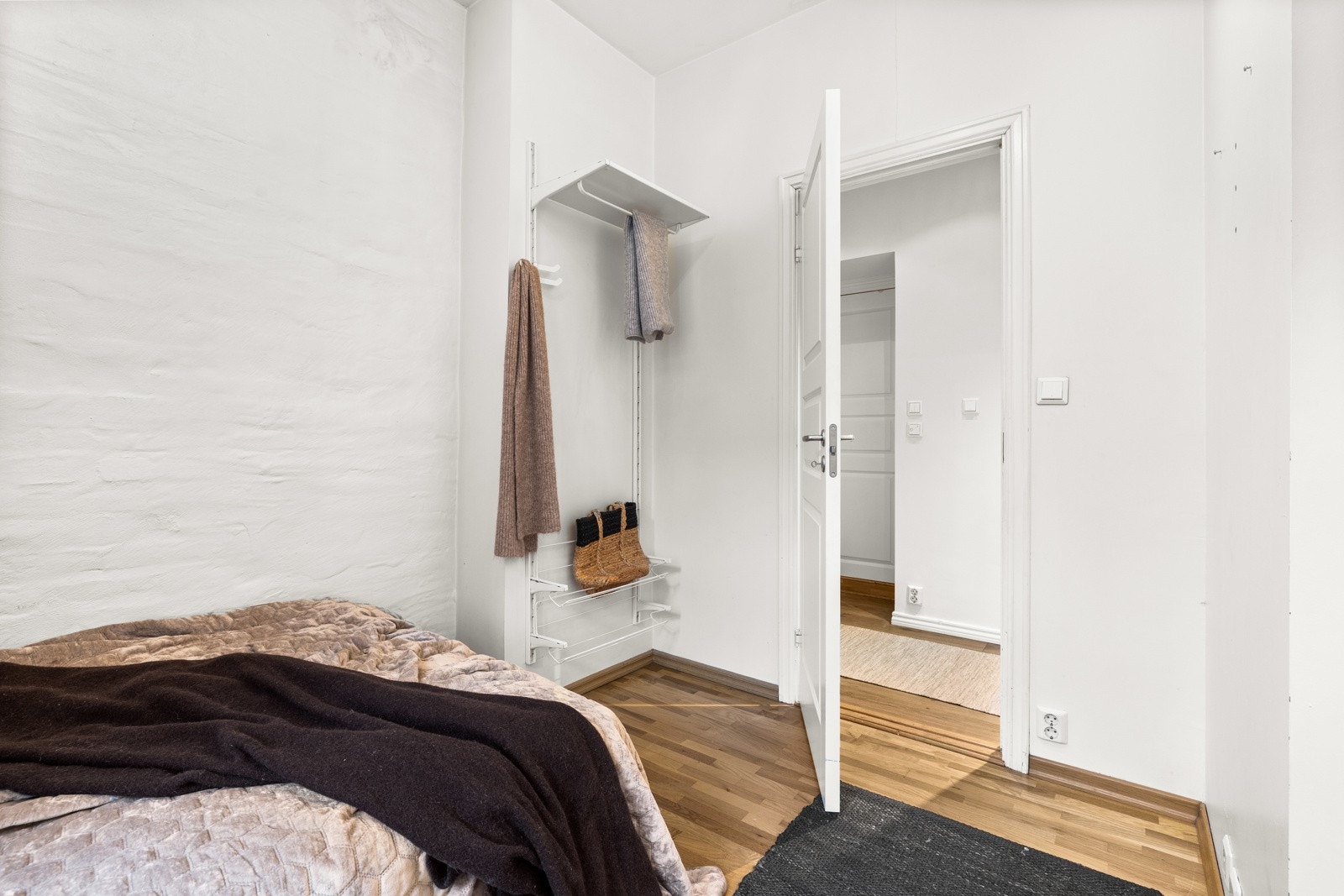 Rommet fungerer ypperlig som gjesterom/kontor. Galleribilde