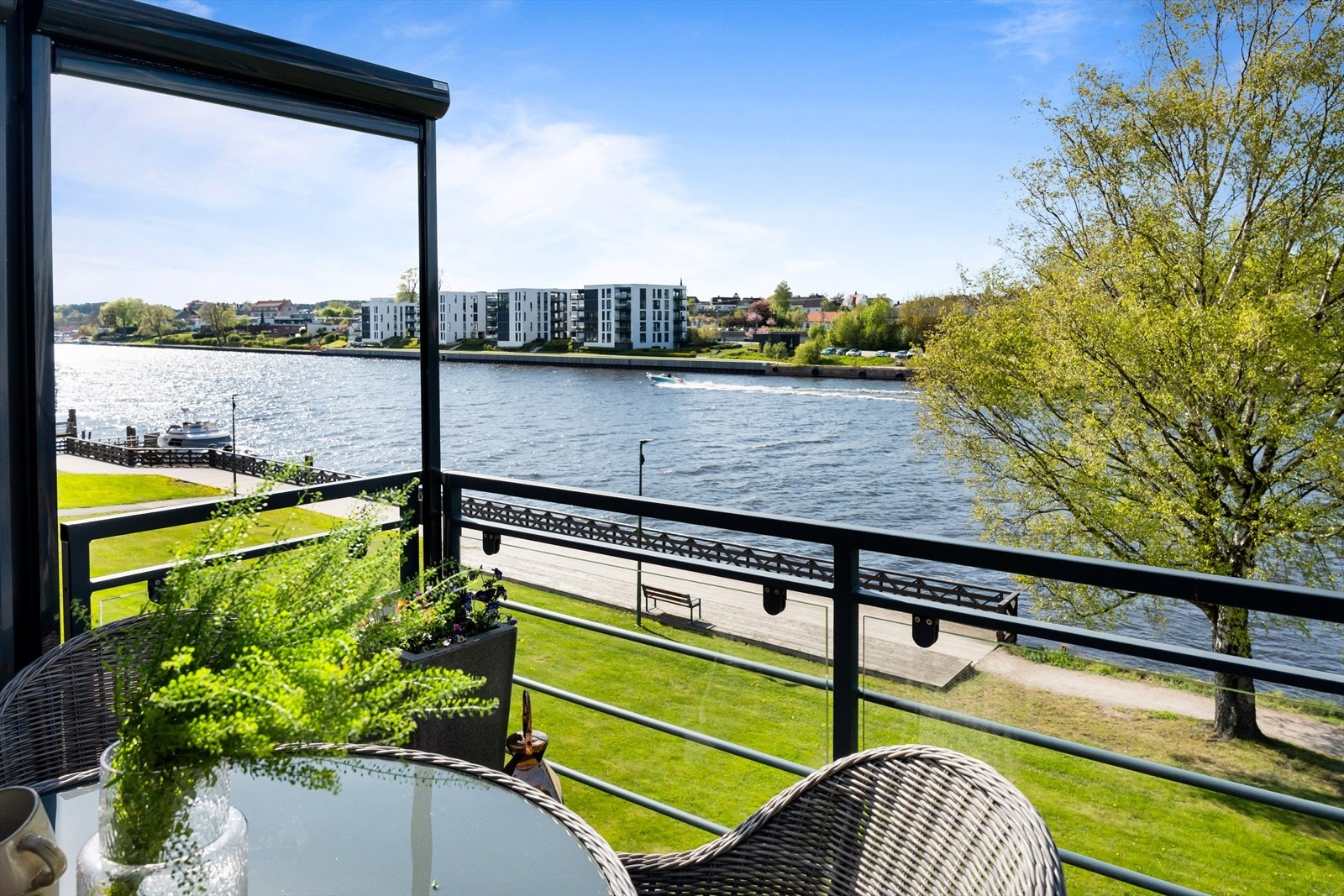 DNB Eiendom v/Michael Almvik Meyer (480 62 870) ønsker velkommen til Spinnerikroken 3! Galleribilde