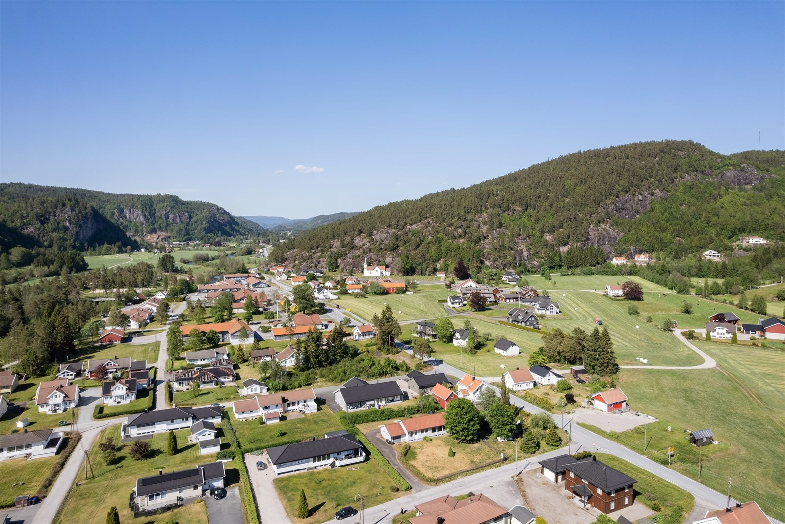 Ta kontakt med megler for visning! Galleribilde