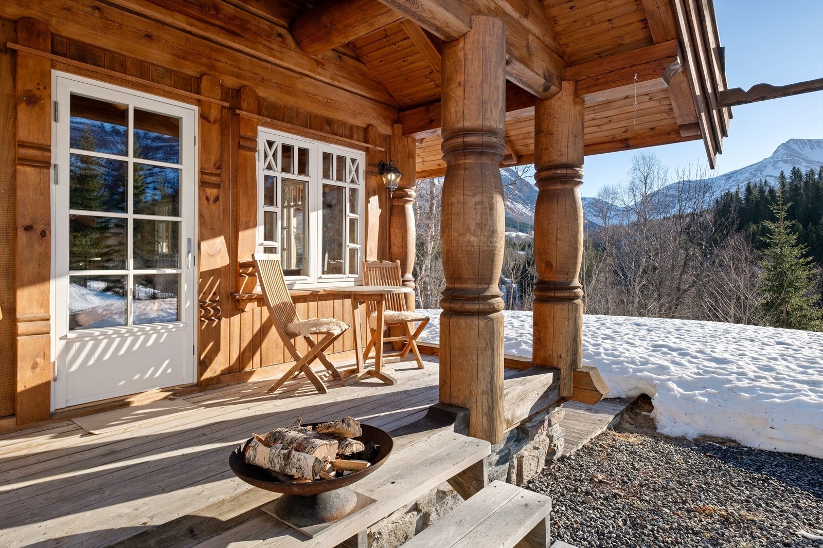 Terrasse utenfor stue Galleribilde