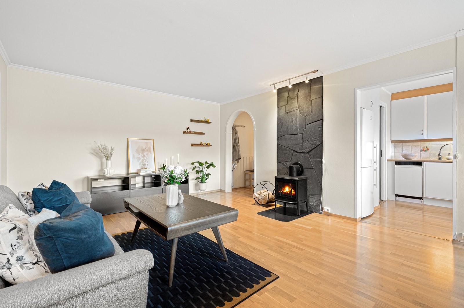 Vedovn som er montert i 2024 er et hyggelig oppvarmingsalternativ. Galleribilde