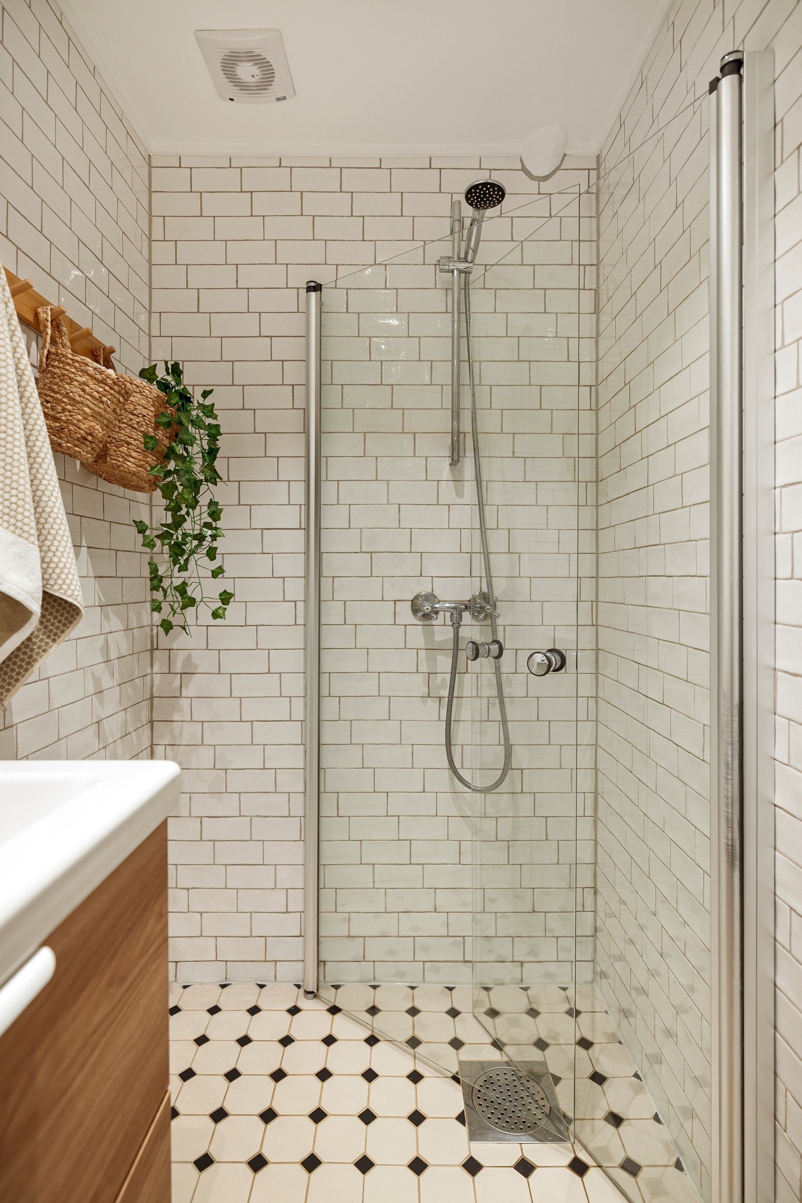 Bad 1. etasje. Galleribilde