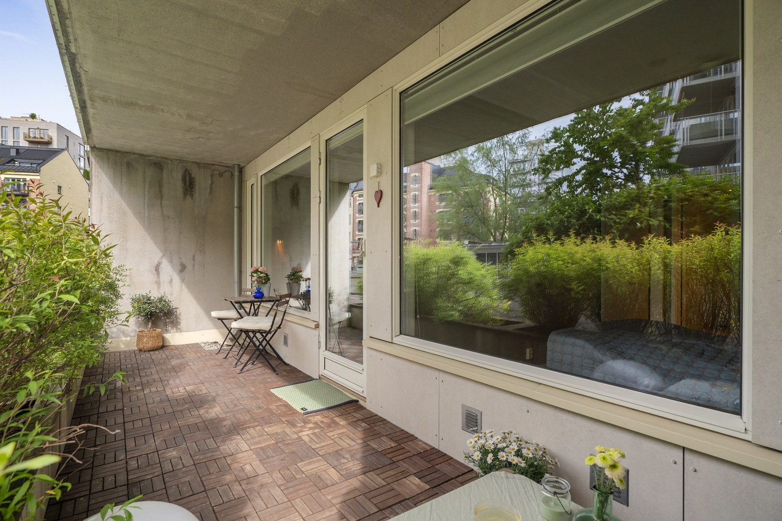 Markterrassen er romslig og er på hele 12 kvm. Galleribilde