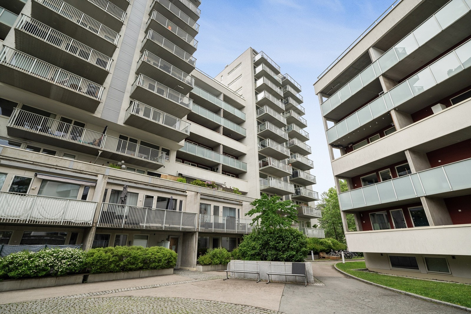 Leiligheten har en attraktiv beliggenhet ved Waldemars Hage, en oase midt i Oslo! Galleribilde