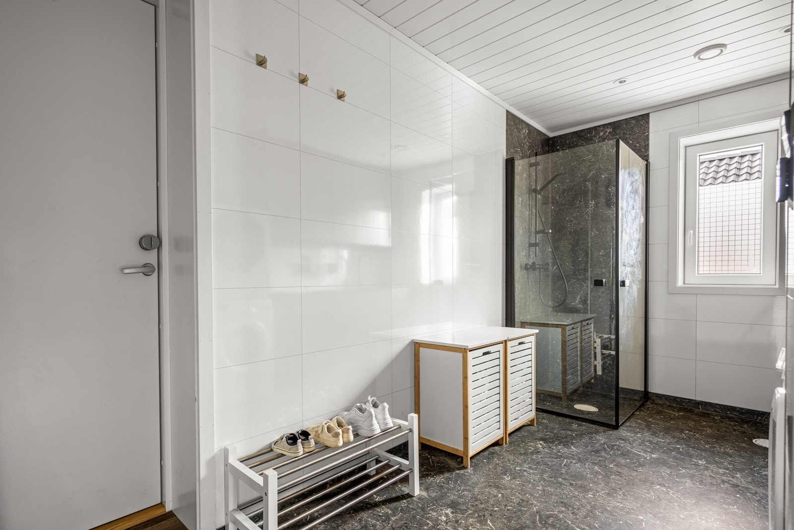 Fra vaskerommet er det en praktisk utgang ut Galleribilde