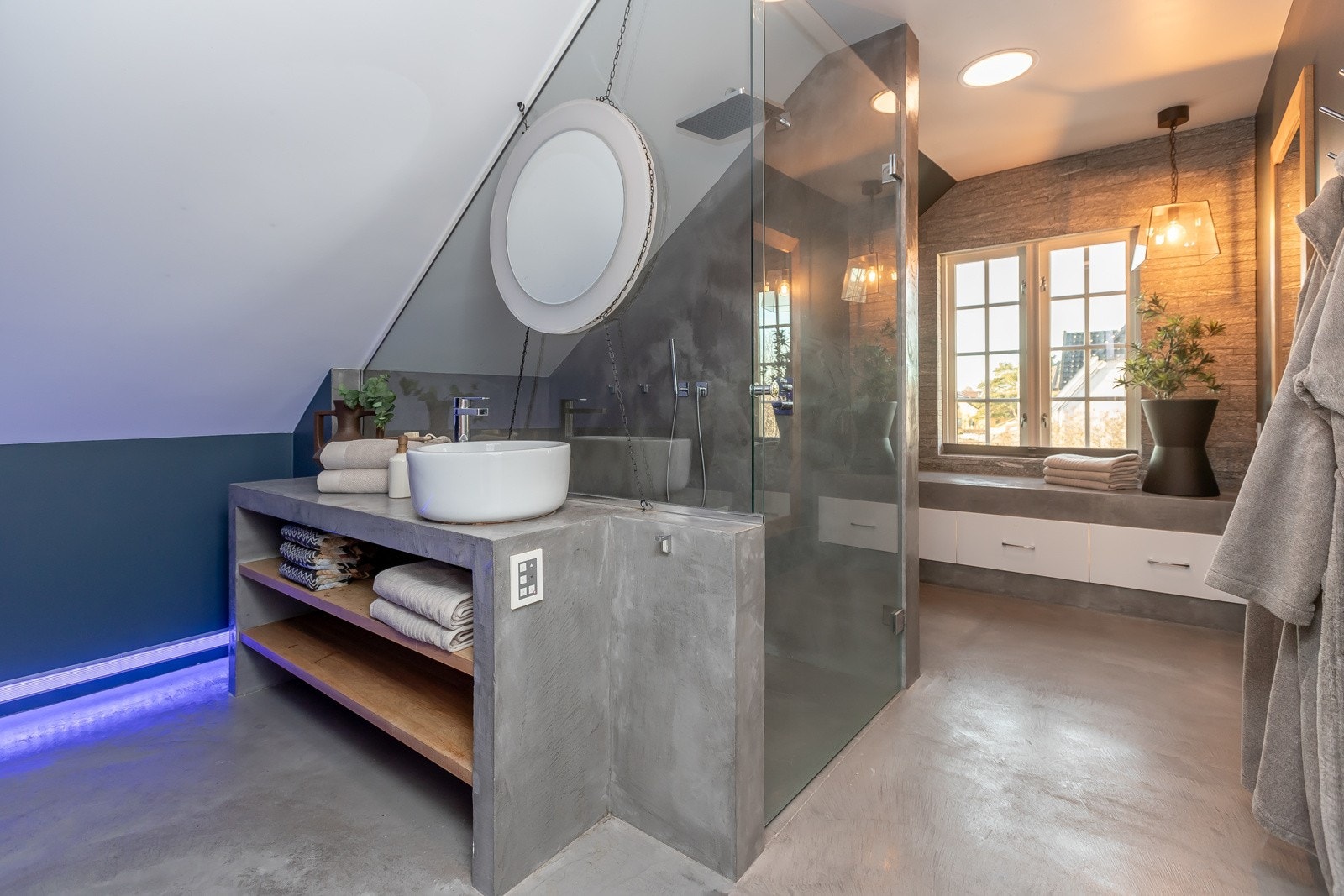 Servant Galleribilde