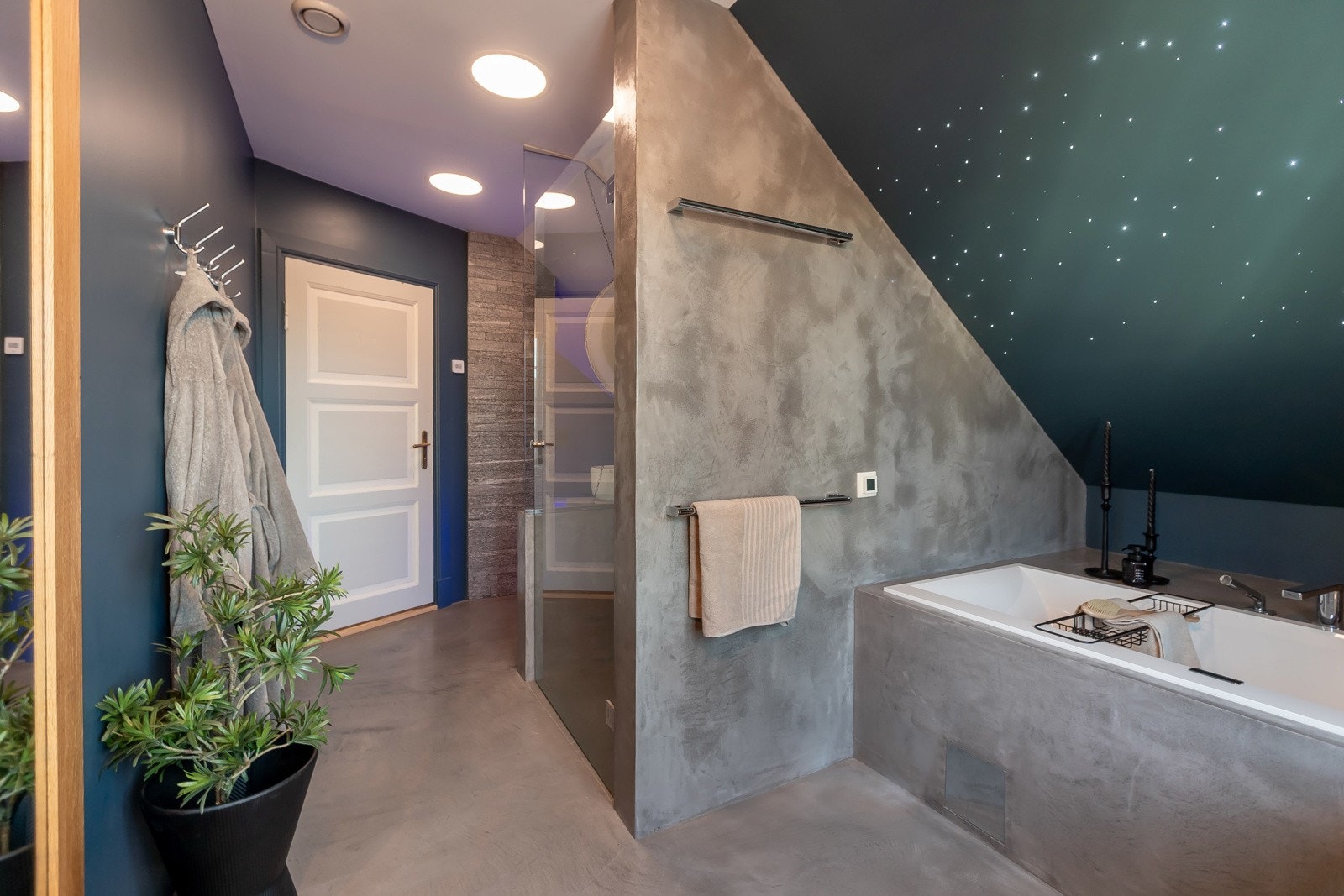 Badekar under stjernehimmel Galleribilde