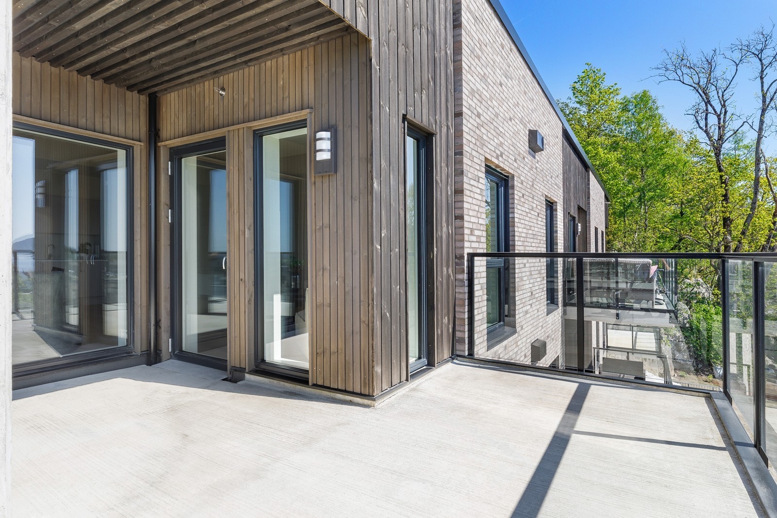 Her har man gode solforhold hele dagen og til langt på kveld Galleribilde