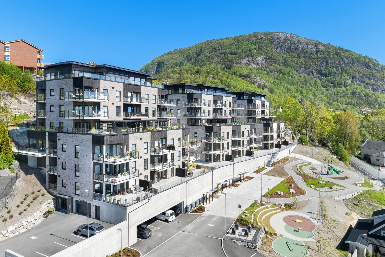 Man har også tilgang til både selskapslokale og gjesterom som er plassert i bygg A i sameiet Galleribilde