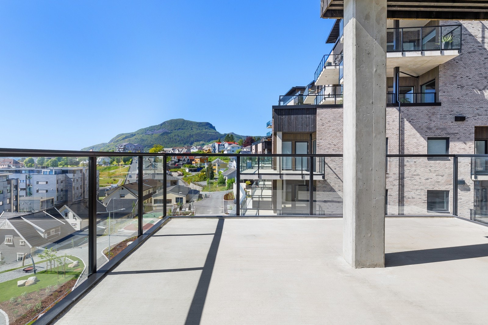 Direktørens Høyde har et trivelig miljø og flere har allerede flyttet inn i sine leiligheter Galleribilde