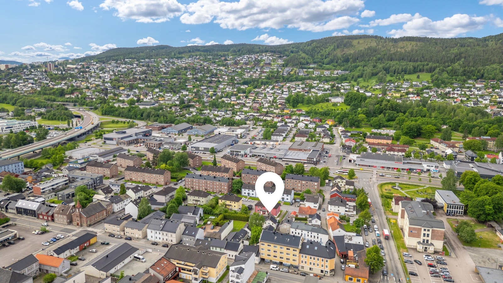 Tilbaketrukket og samtidig sentralt beliggende på Strømsø Galleribilde