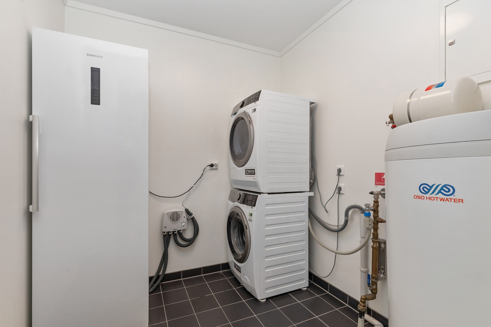 Vaskerom Galleribilde