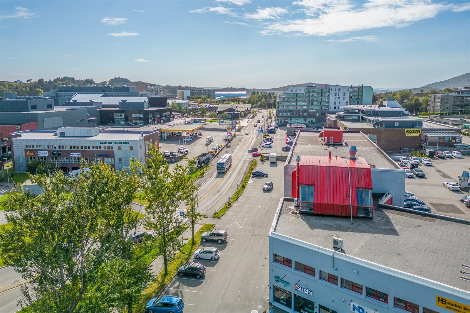 For den treningsglade har du både yogatilbud og flere treningssentre i område. Galleribilde