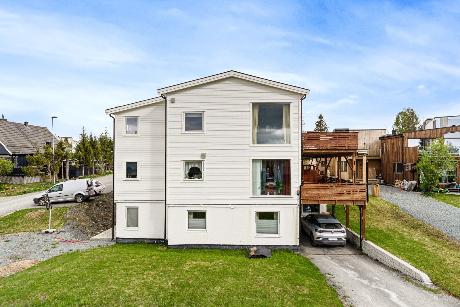 Leiligheten ligger i et populært område ved prestvannet Galleribilde