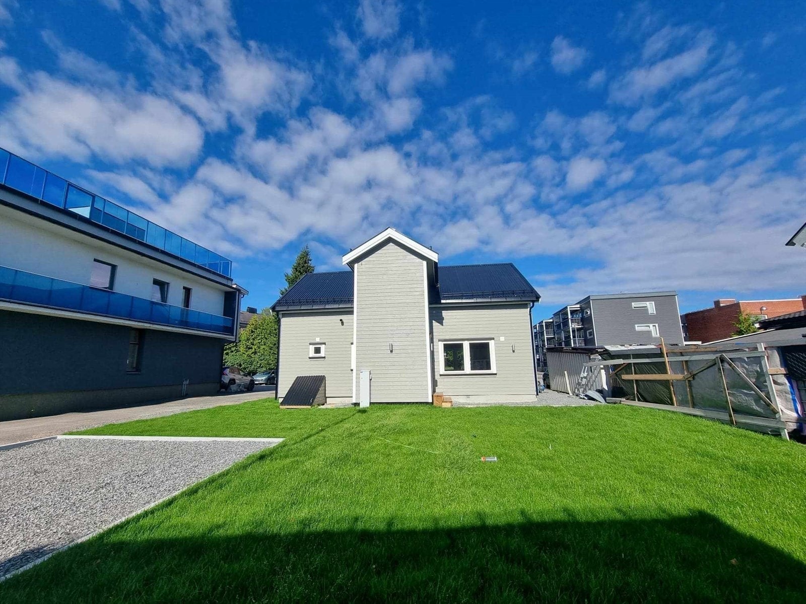 Selgers bilder - Flott opparbeidet flat tomt Galleribilde