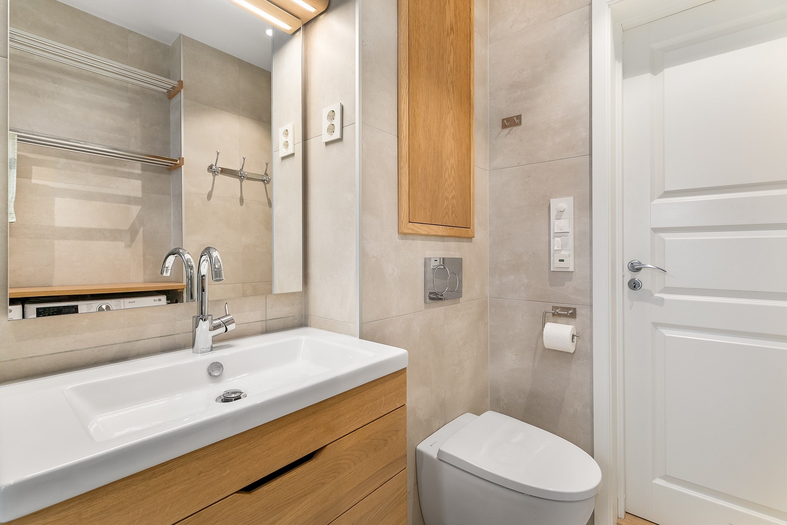 Badet er i sin helhet gitt grønn tilstandsgrad 1. Nye varmekabler ble lagt i gulvet ved renovering. Galleribilde