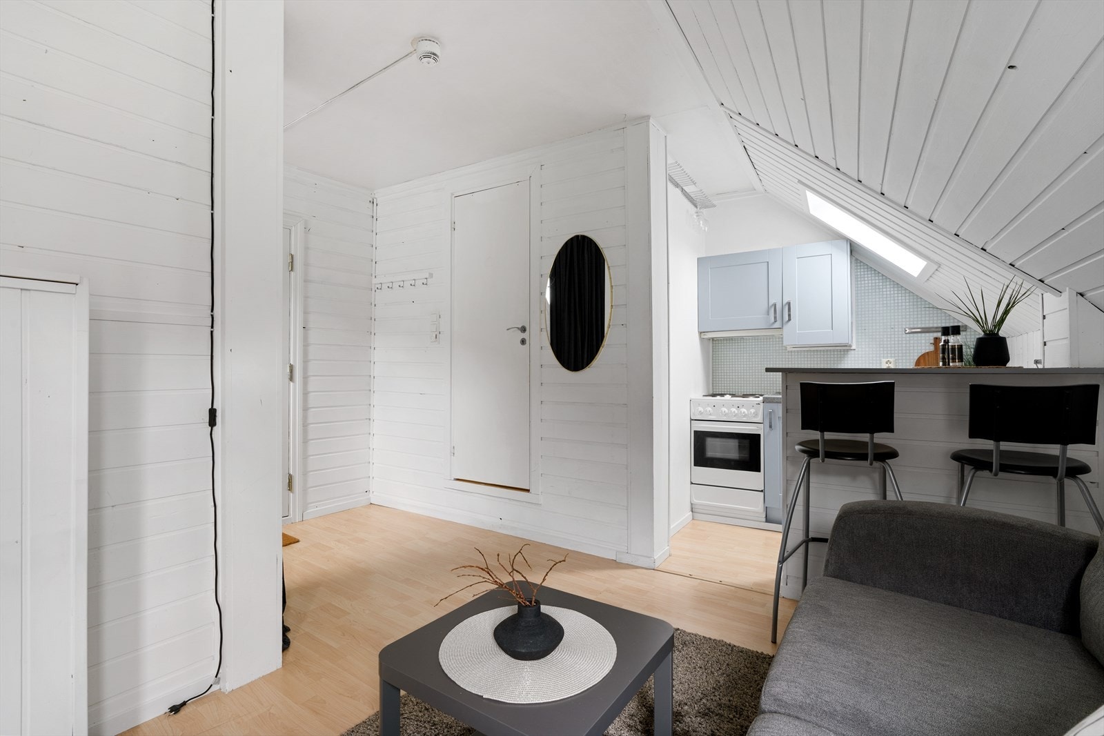 - Det er en kollektiv TV- og internettavtale med Altibox. Beboere kan selv velge om de ønsker både TV og internett, eller kun internett - Galleribilde