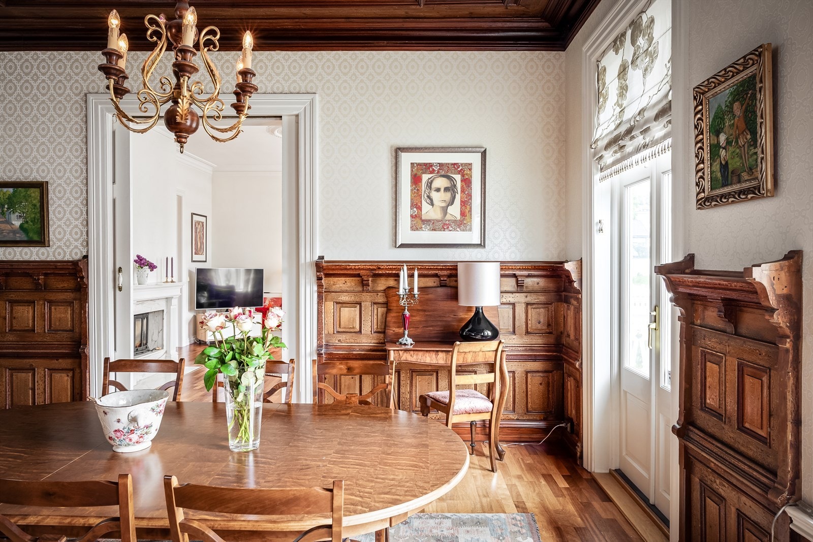 Villaen har en rik historie og har huset både ordføreren i Skien, Paul Koht, og systue Galleribilde