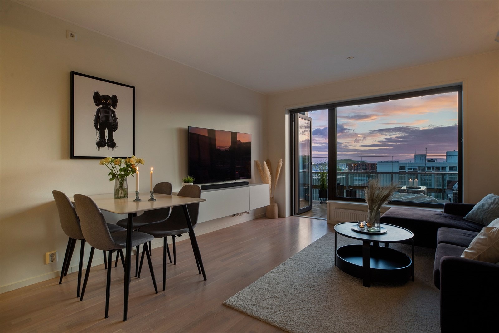 Velkommen til Julianus Holms veg 66, presentert av Aktiv eiendomsmegling v/Vebjørn Nybrott. Galleribilde