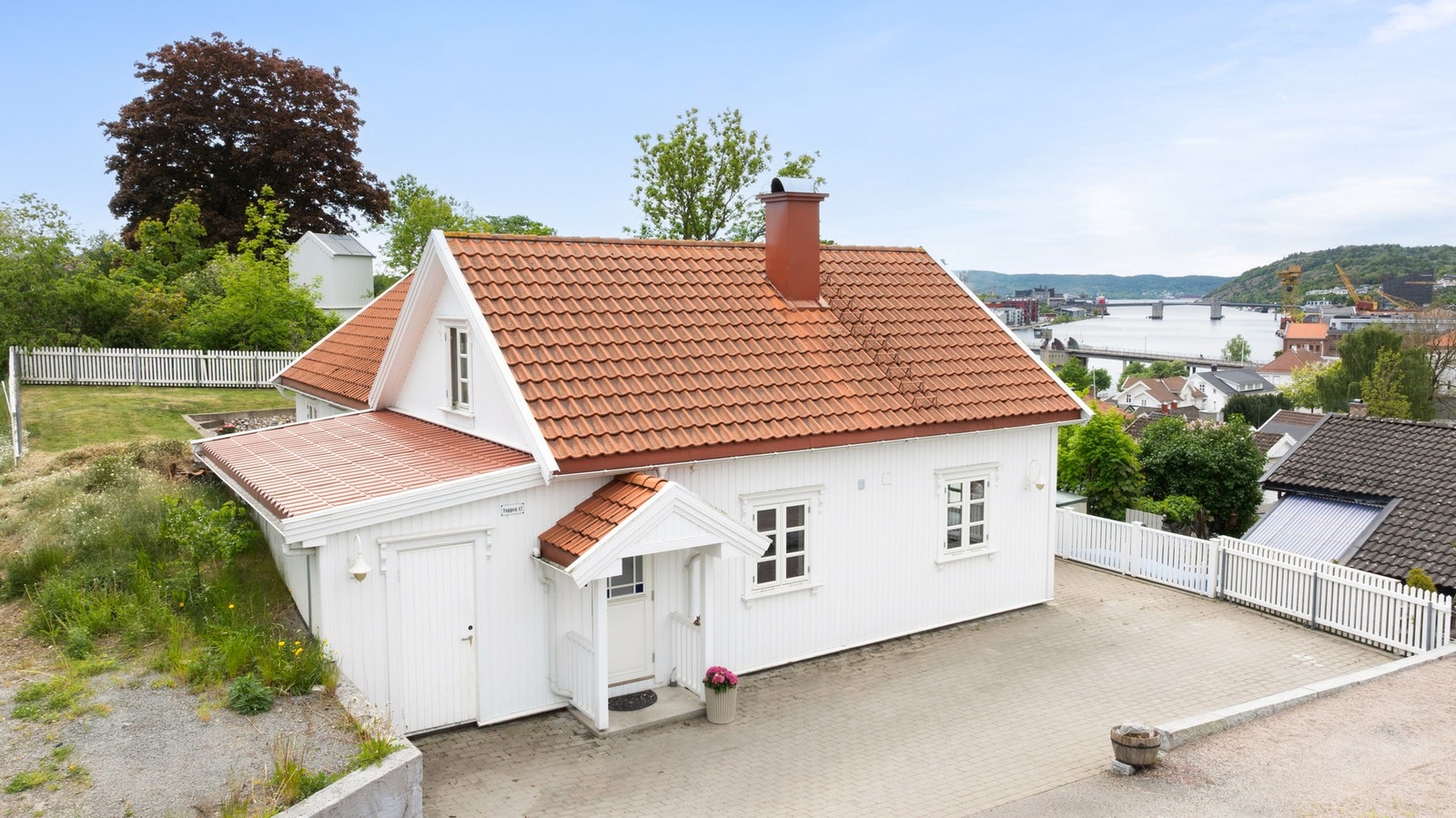 PrivatMegleren v/ Marius Lundeberg Enger har gleden av å presentere Toppen 17 Galleribilde