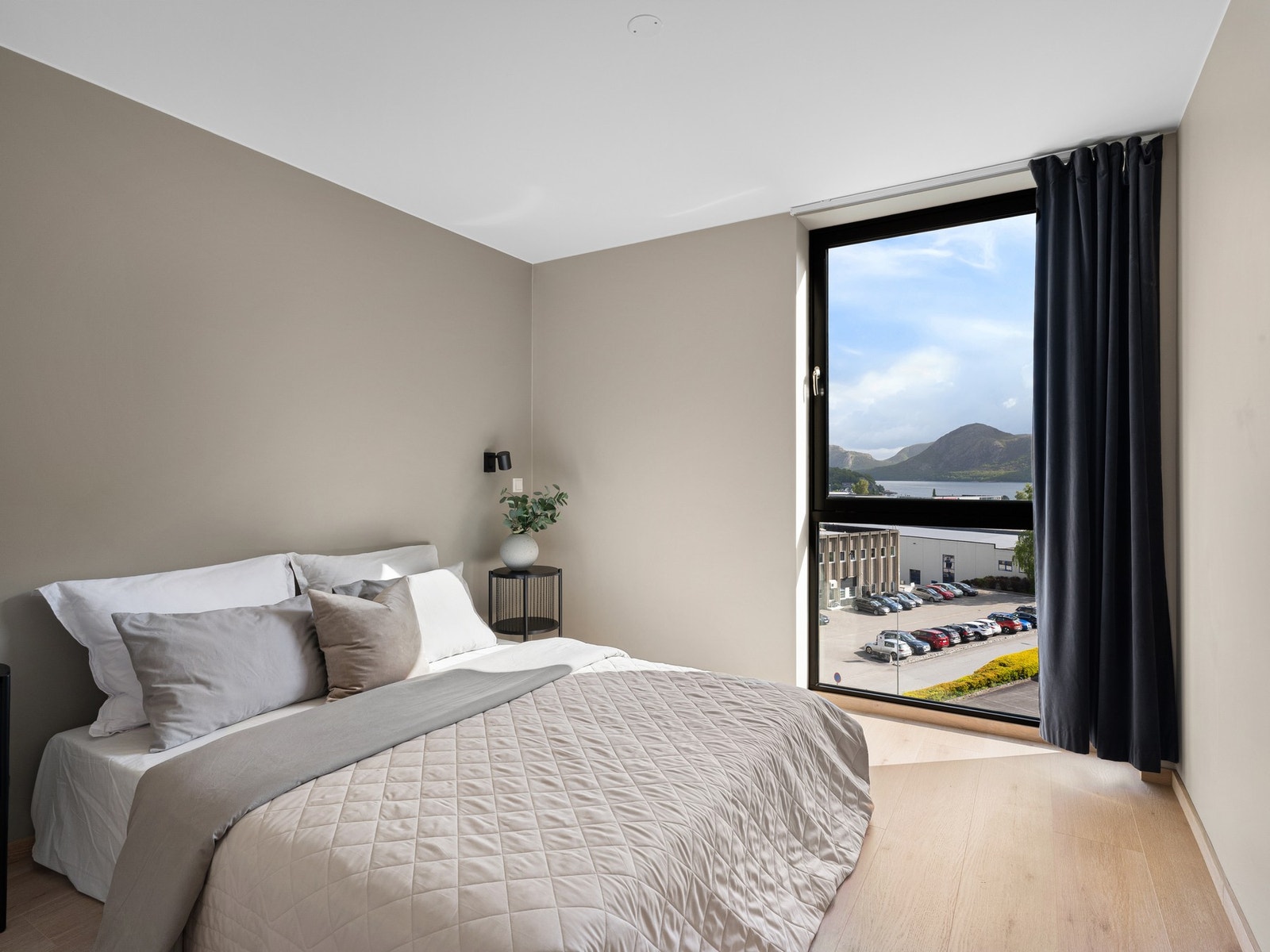 Hovedsoverom med utsikt Galleribilde