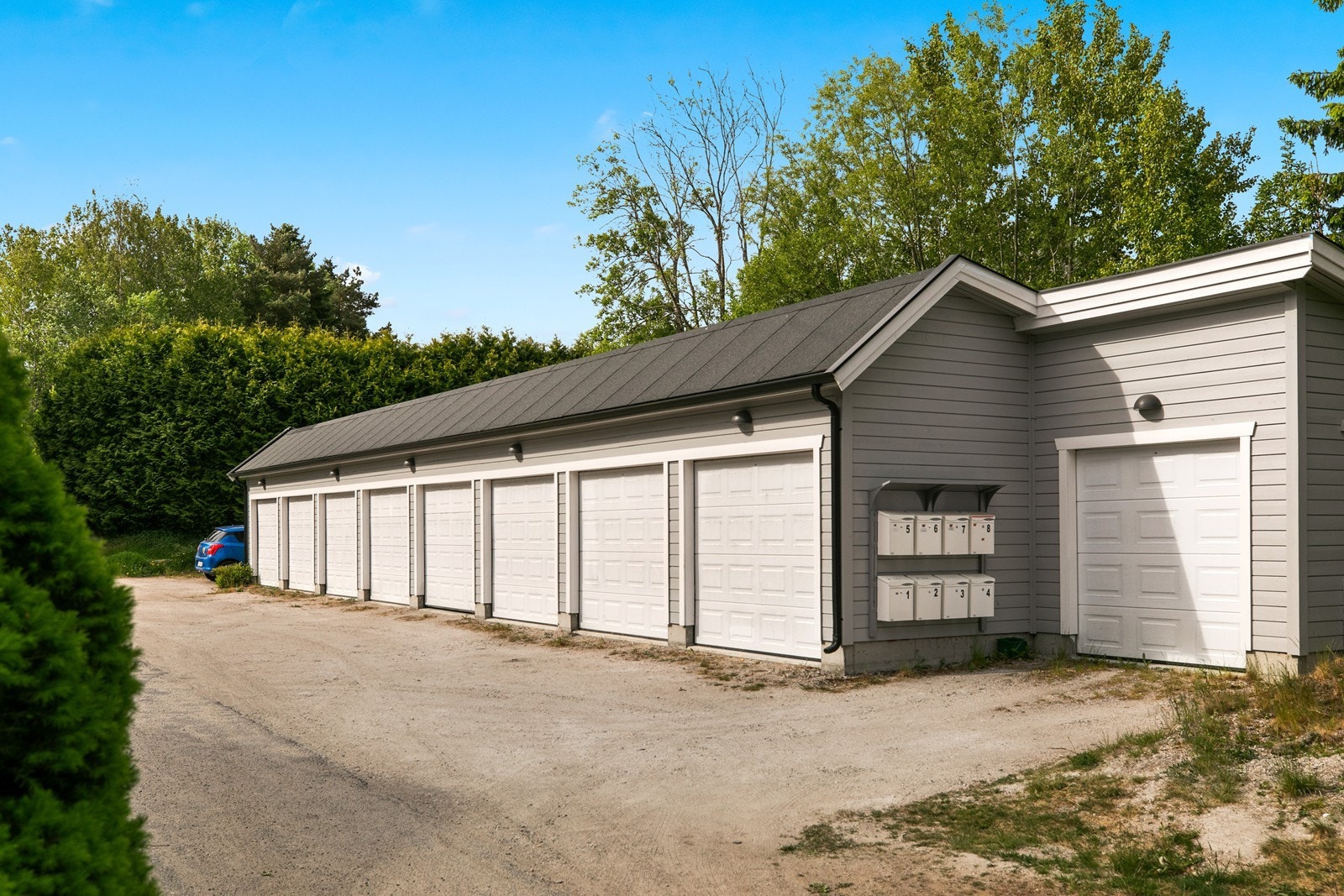 Venteliste for garasjeplass forvaltes av styret, og tildeling følger ansiennitetsprinsippet Galleribilde