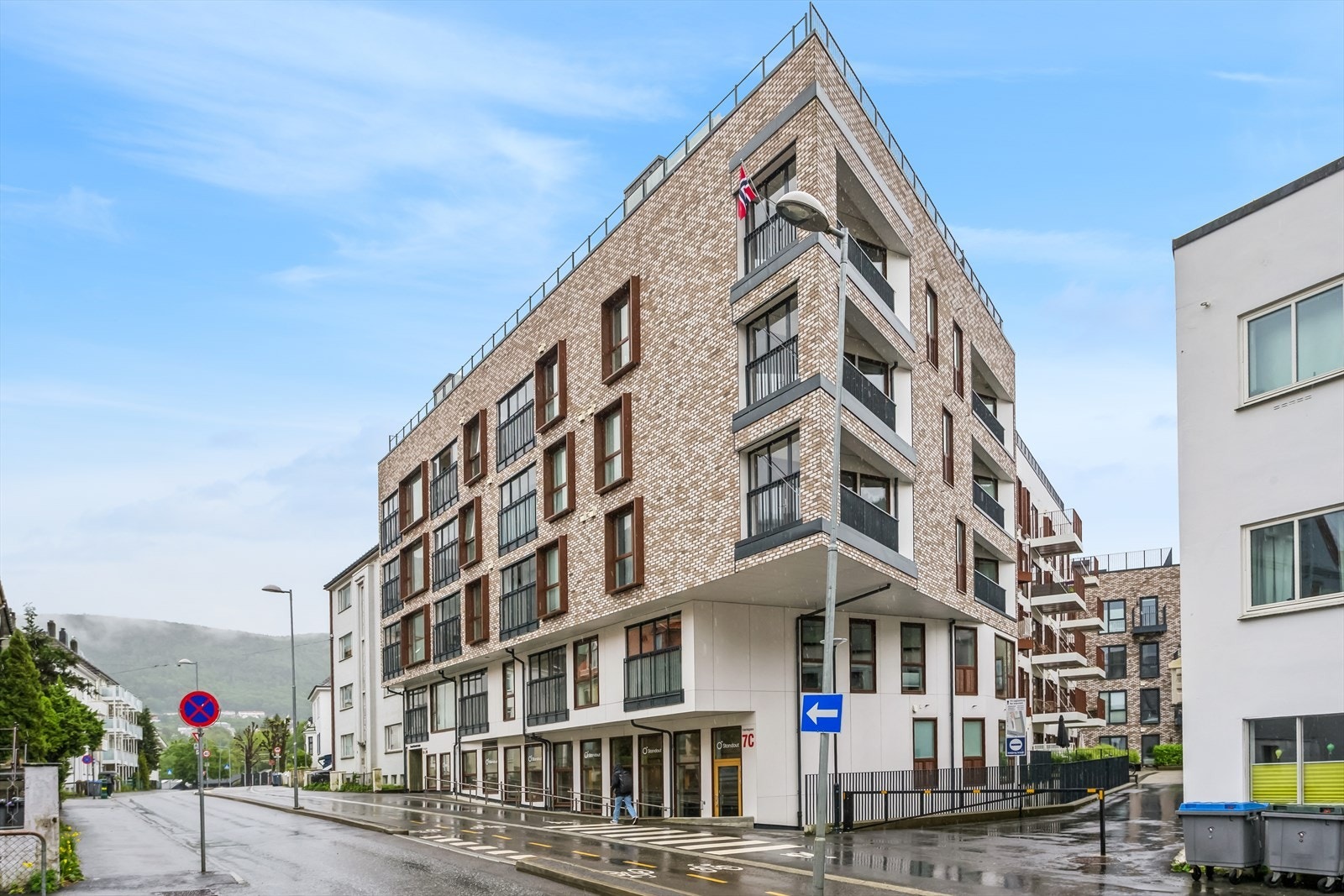 Hjertelig velkommen til Fabrikkgaten 7D. Nybygg fra 2021. Galleribilde