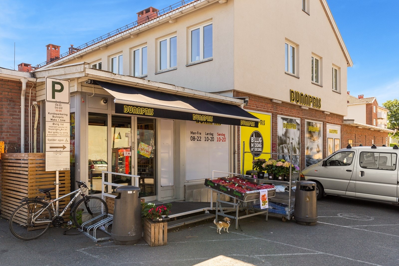 Dagligvarebutikken Bunnpris på Keyserløkka holder åpent alle dager, inkludert søndager. Galleribilde