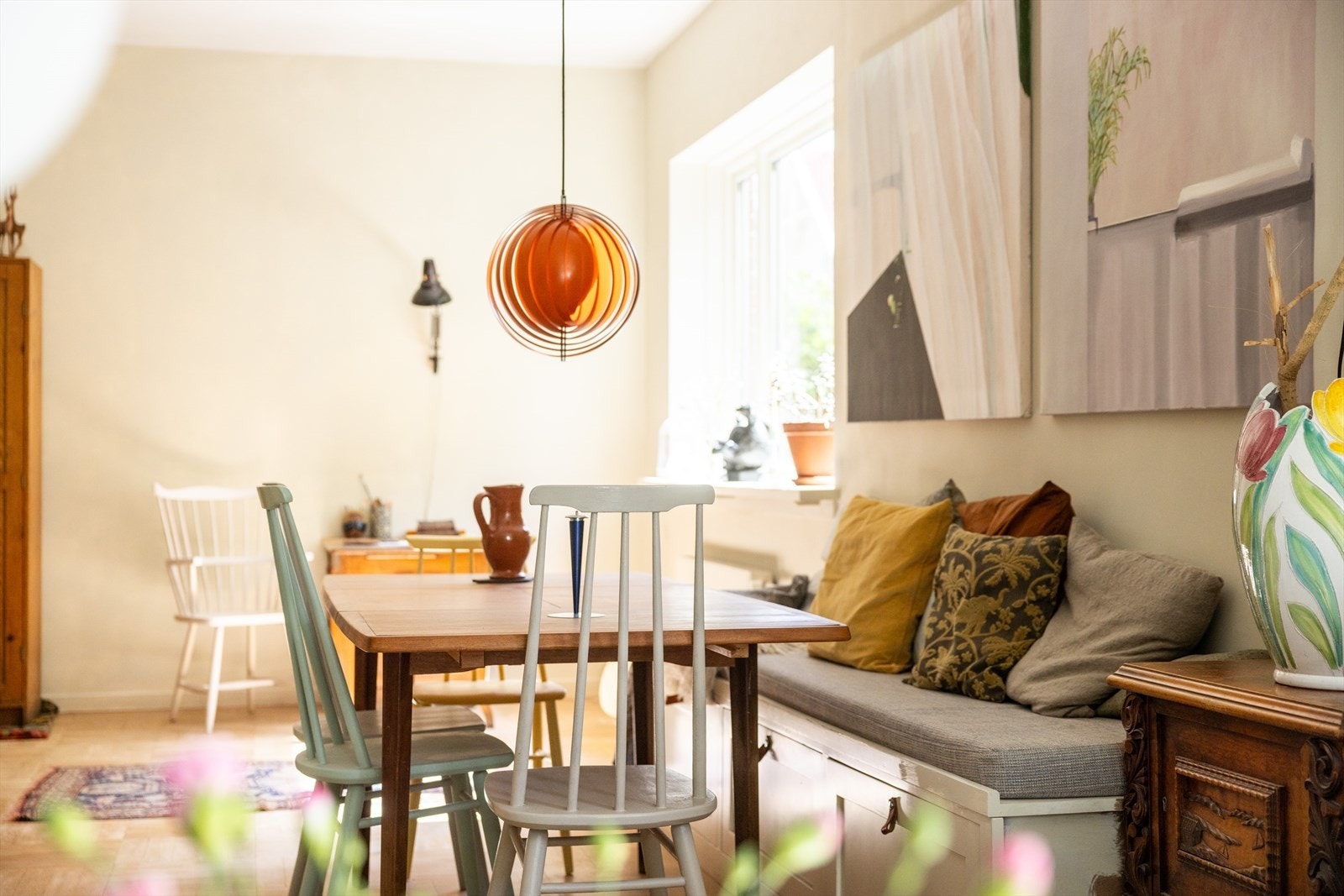 - En lys og gjennomgående 3-roms endeleilighet med sentral og attraktiv beliggenhet på ettertraktede Valleløkka - Galleribilde