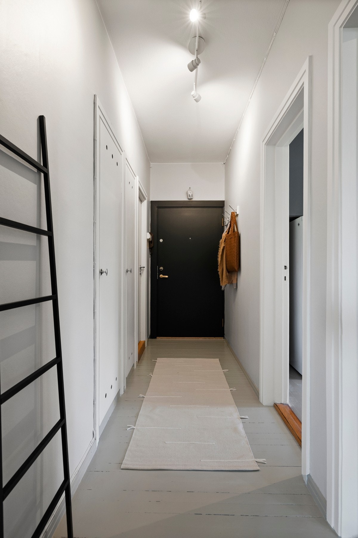 Entre/gang Galleribilde